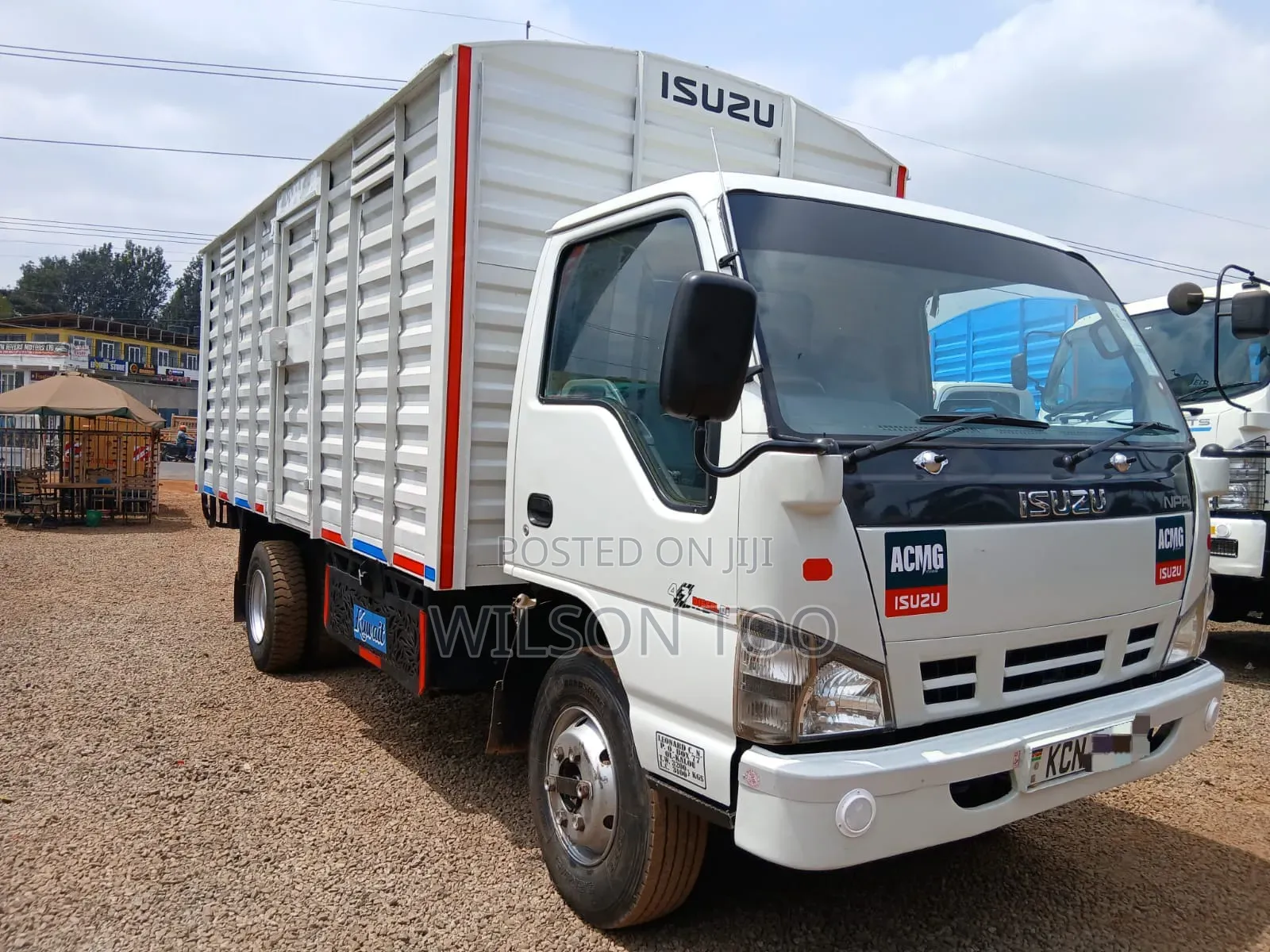 ISUZU 4.3 NPR KCN Local White, Covered Body