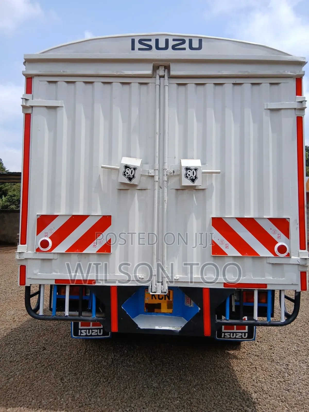ISUZU 4.3 NPR KCN Local White, Covered Body