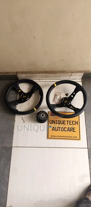 OMP Sport Steering Wheel With Boss Hub Adapter