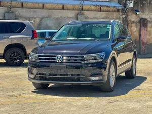 Volkswagen Tiguan 2020 Black