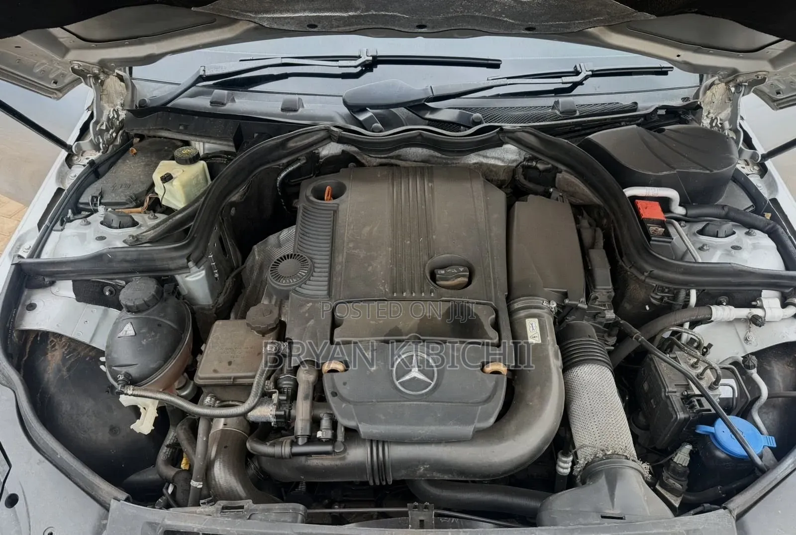 Mercedes-Benz C180 2011 Silver