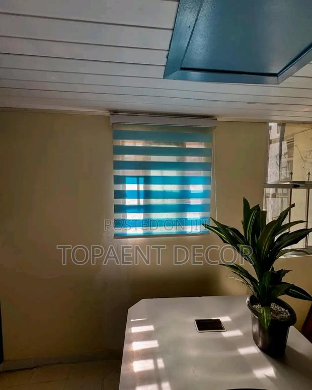 Professional Well Done Horizontal Blinds - thumbnail 2