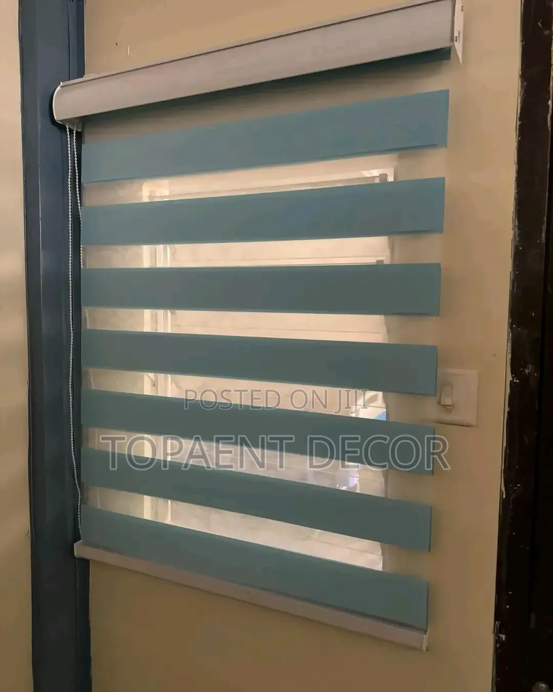 Light Filtering Blue Horizontal Window Blinds