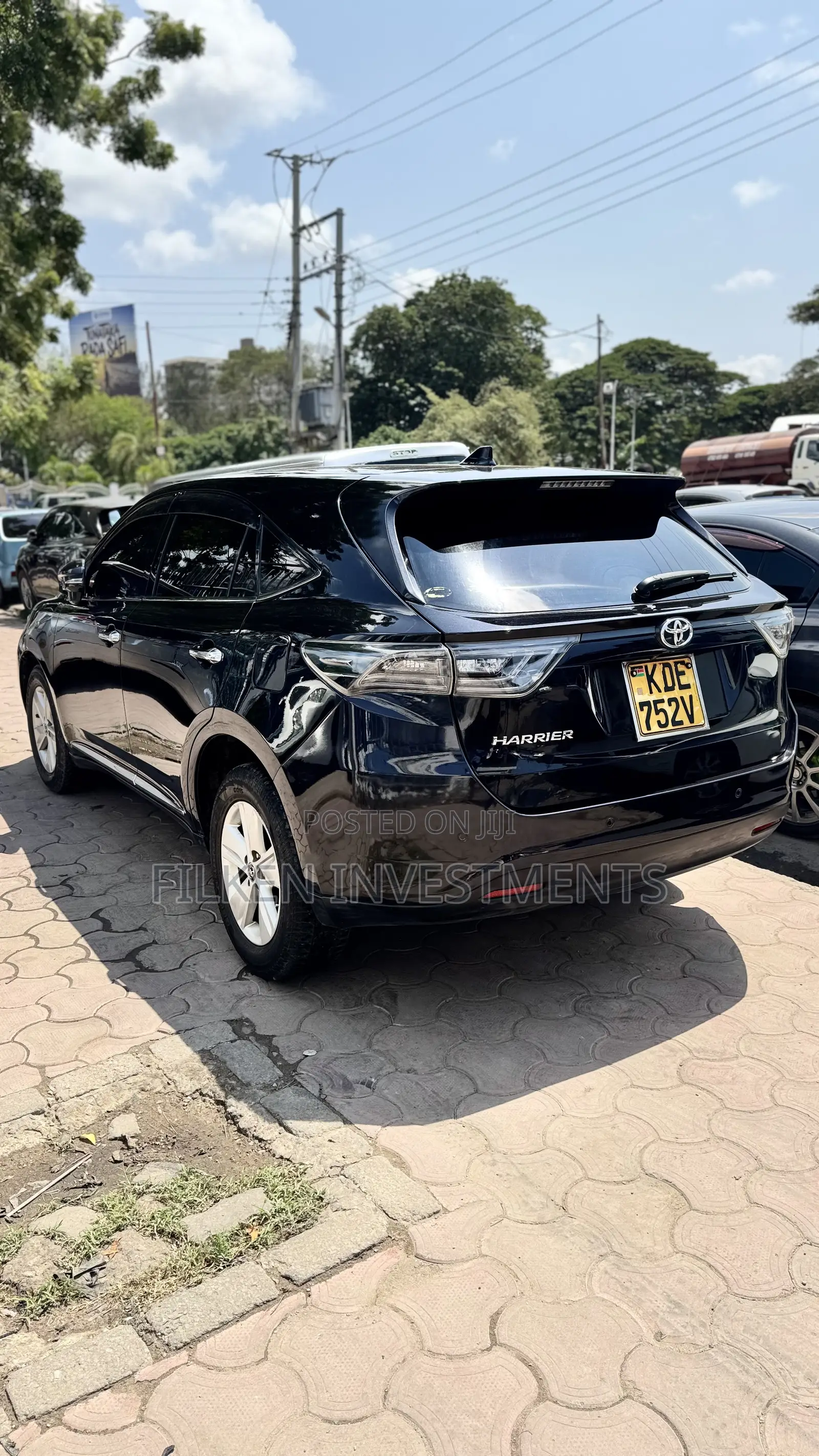 Toyota Harrier 2.0 2015 Purple