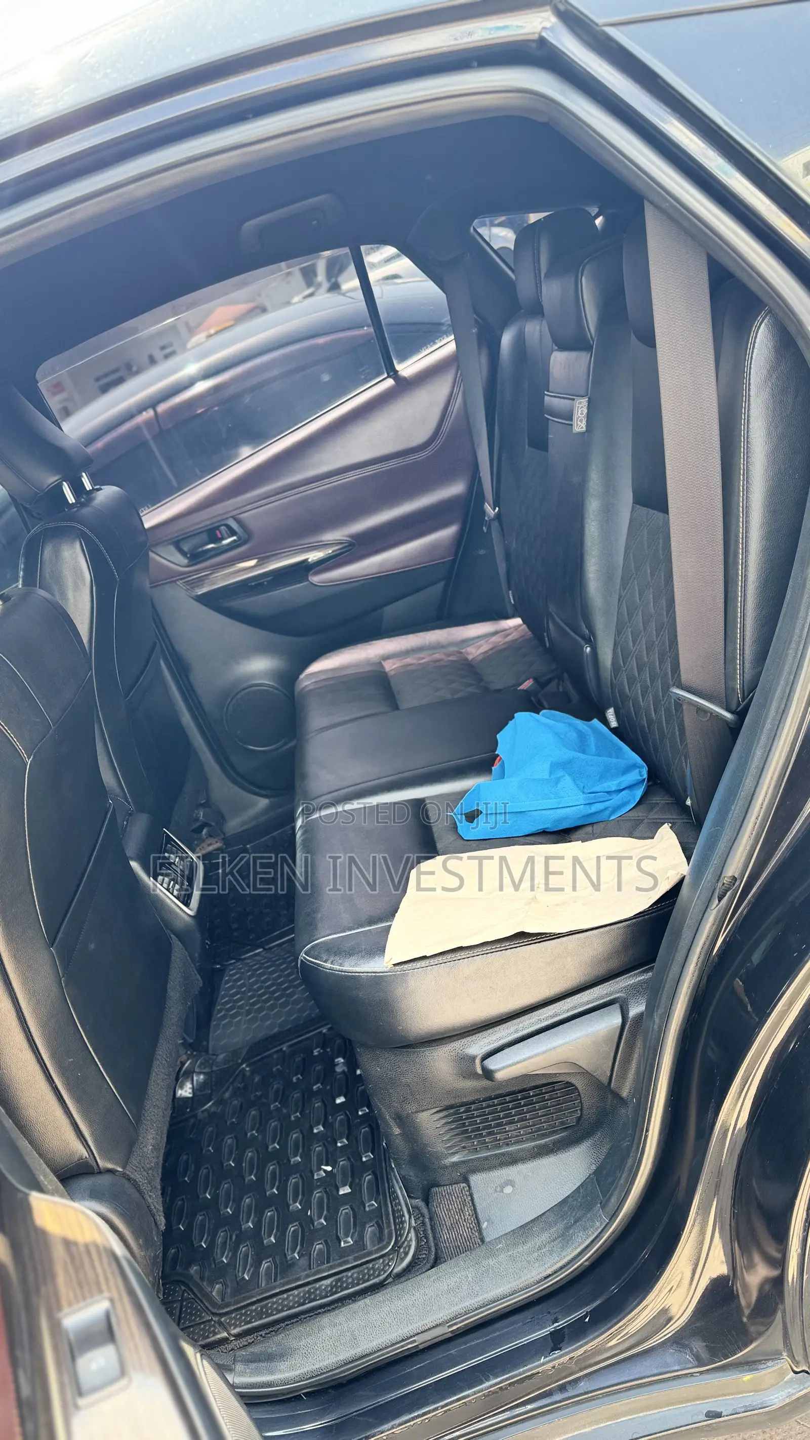 Toyota Harrier 2.0 2015 Purple