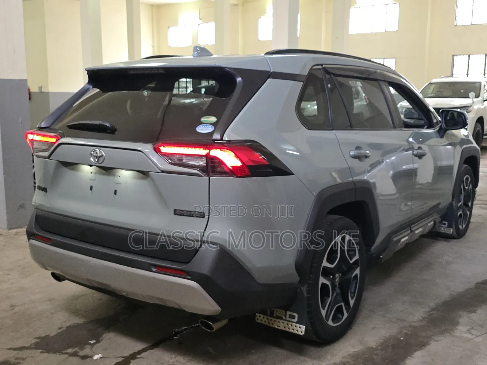 Toyota RAV4 2021 Green