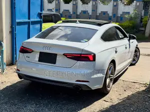 Audi A5 2.0T Premium AWD quattro Sportback 2019 White