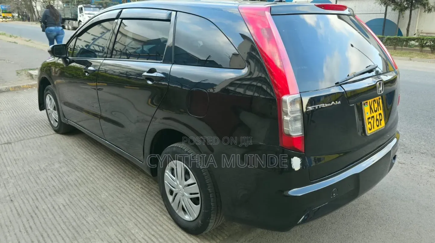 Honda Stream 2010 Black