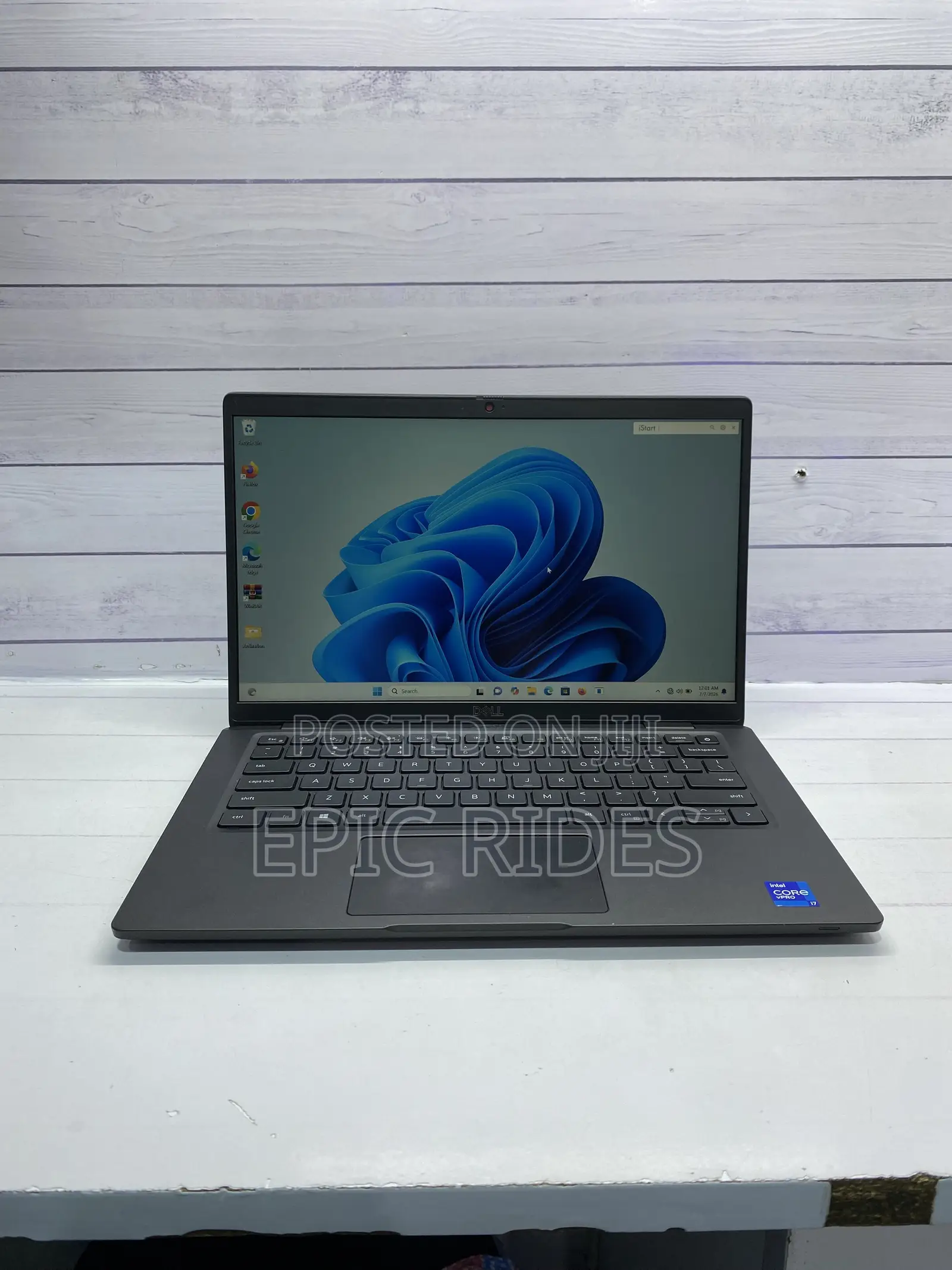 Laptop Dell Latitude 7320 16GB Intel Core i7 SSD 256GB