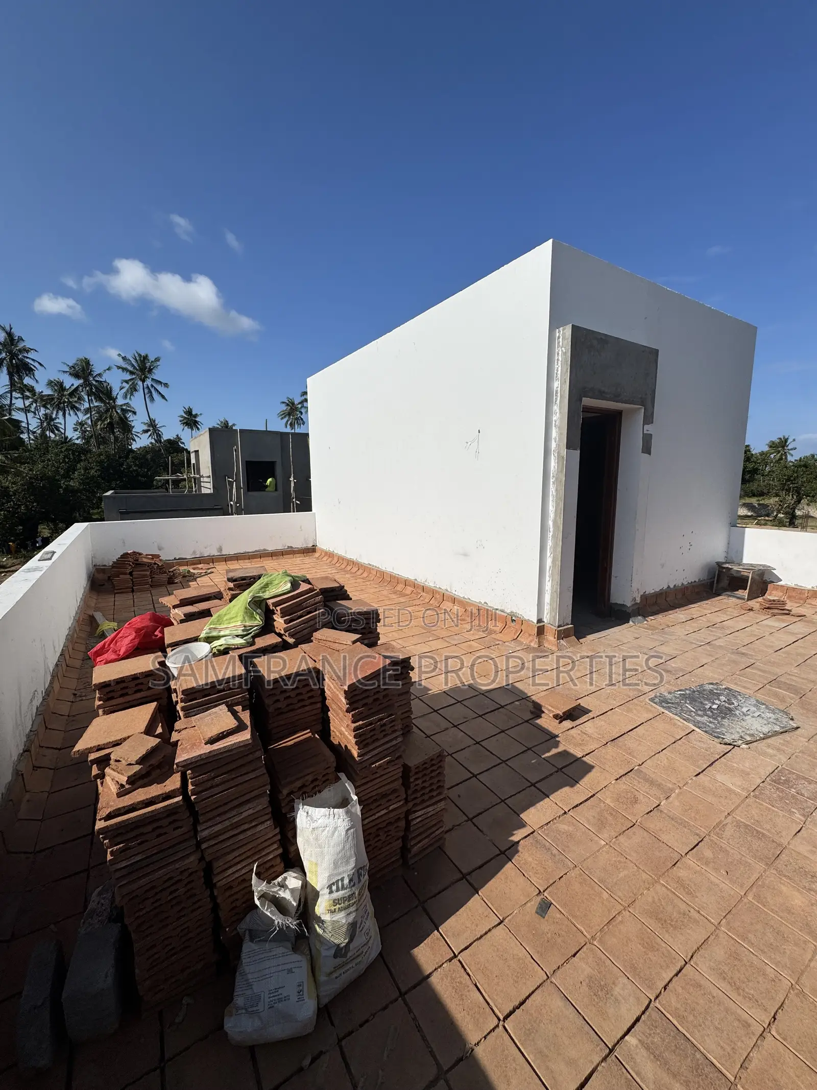 3bdrm Duplex in Boungan Villa, Kikambala for sale
