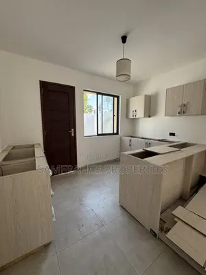3bdrm Duplex in Boungan Villa, Kikambala for sale