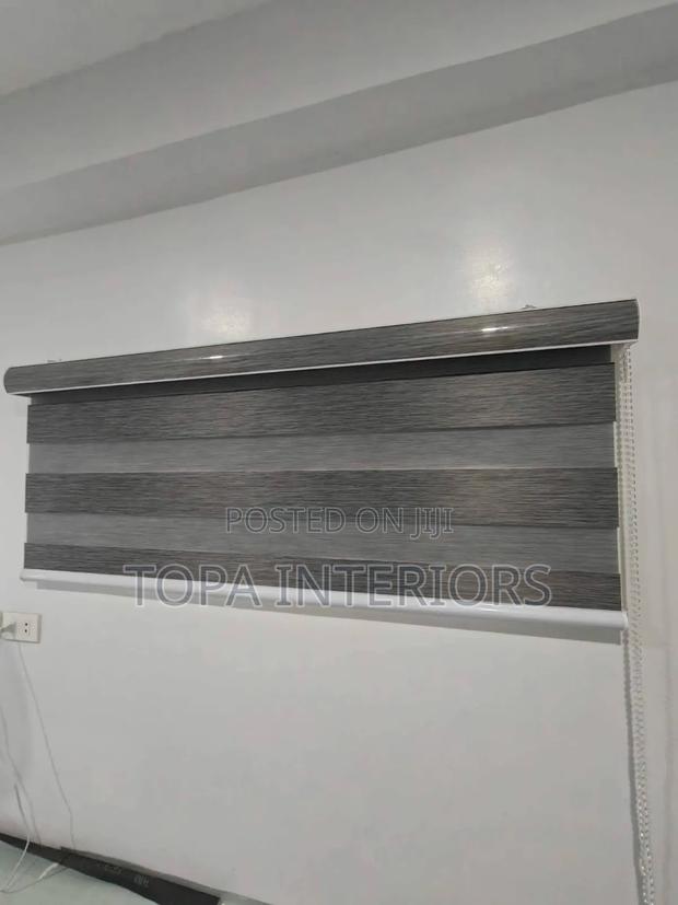 Horizontal Zebra Sheer Roller Window Blinds Installation