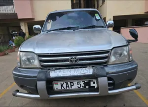 Toyota Land Cruiser Prado 3.0 D-4D 5dr 2005 Silver