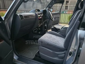 Toyota Land Cruiser Prado 3.0 D-4D 5dr 2005 Silver