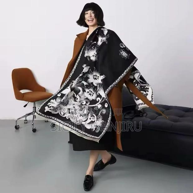 Double-Sided Cashmere Scarfs - thumbnail 4