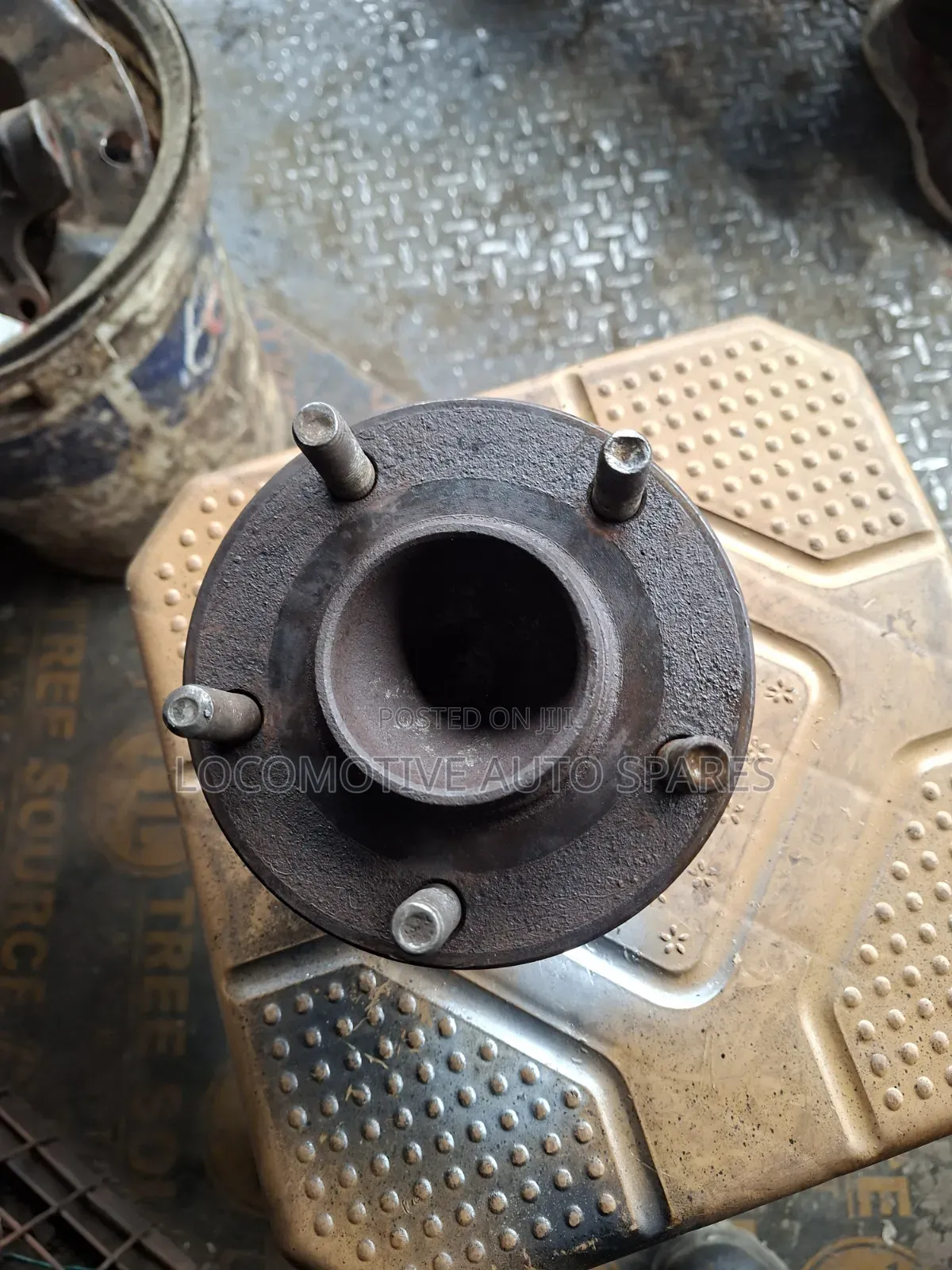 Mazda Atenza Rear Hub 2wd