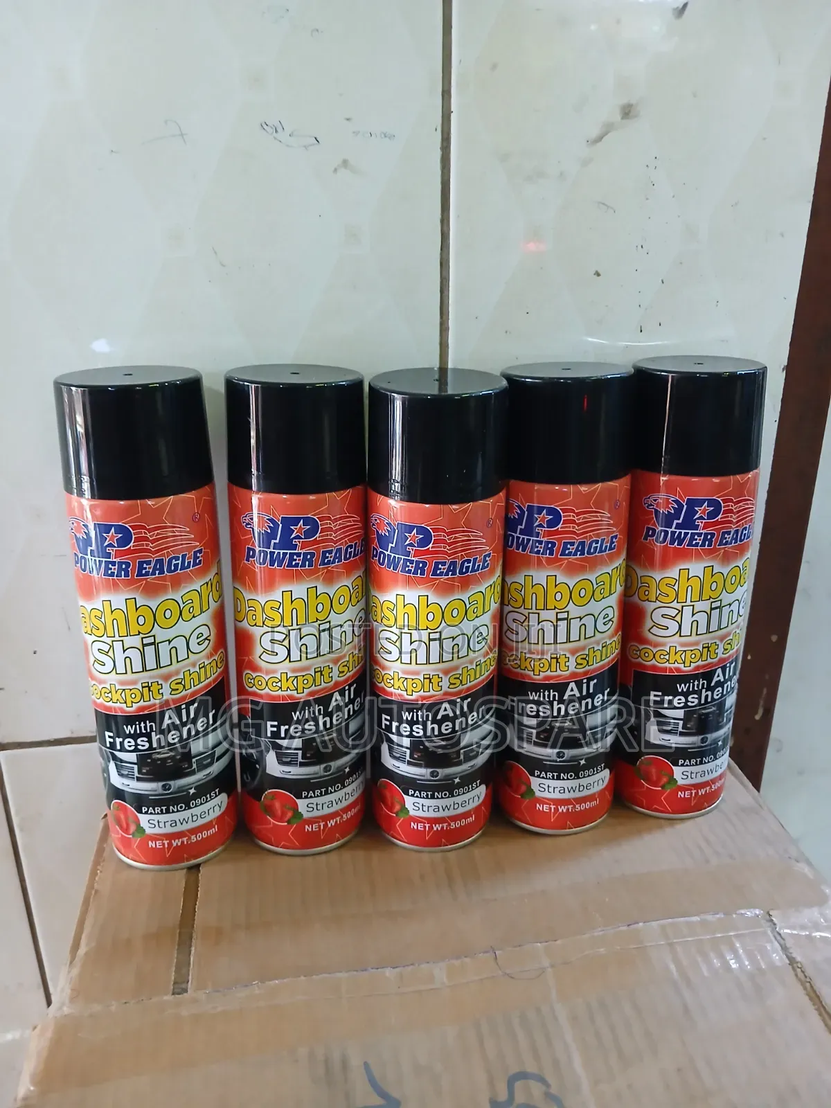 Power Eagle Dashboard Shine With Air Freshener – Strawberry (500ml)