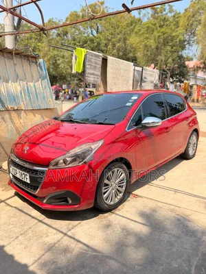 Peugeot 2008 2017 Red