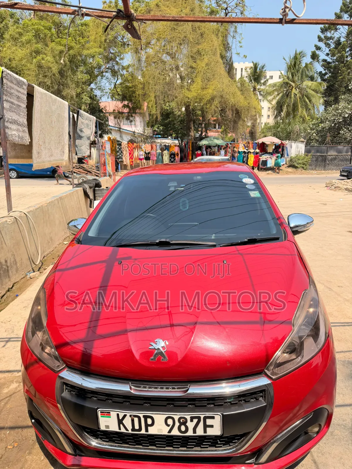 Peugeot 2008 2017 Red