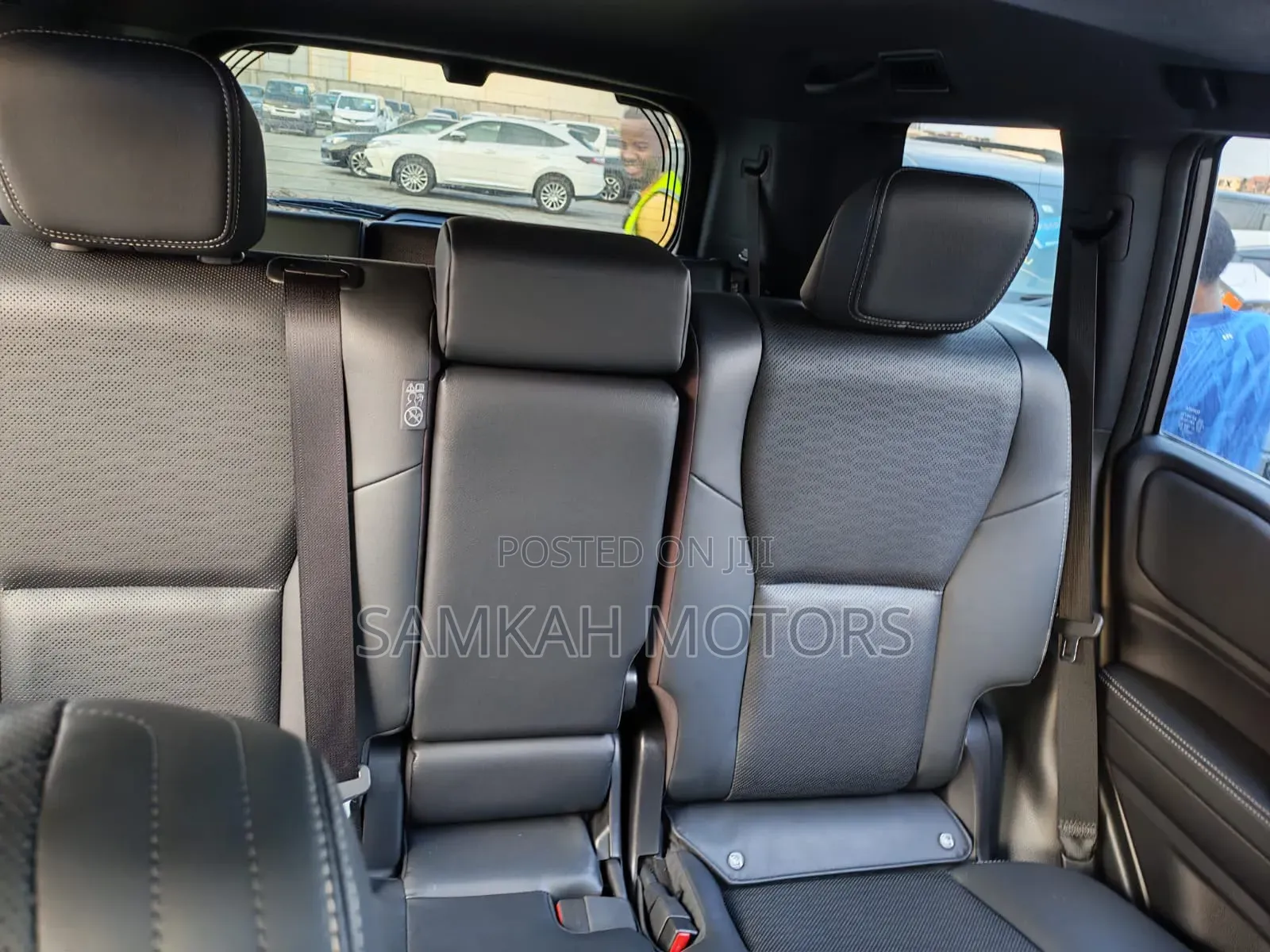 Toyota Land Cruiser Prado 2023 Gray
