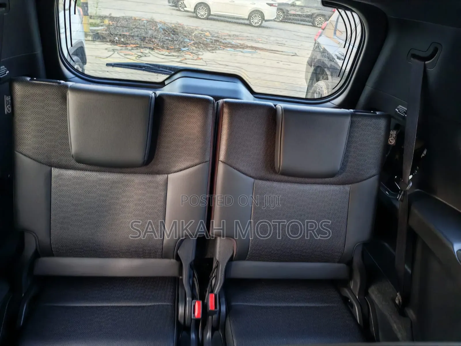 Toyota Land Cruiser Prado 2023 Gray