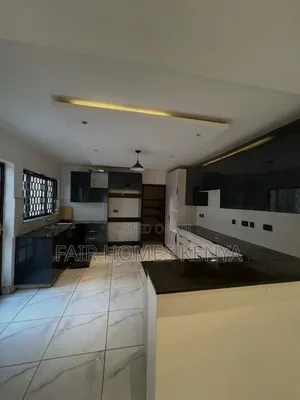 5bdrm Townhouse / Terrace in Gitanga Road, Valley Arcade for rent