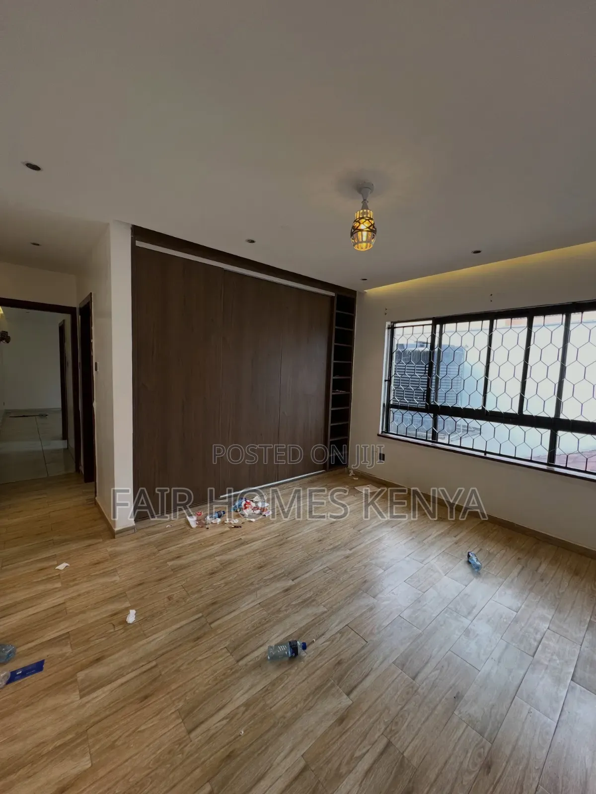 5bdrm Townhouse / Terrace in Gitanga Road, Valley Arcade for rent