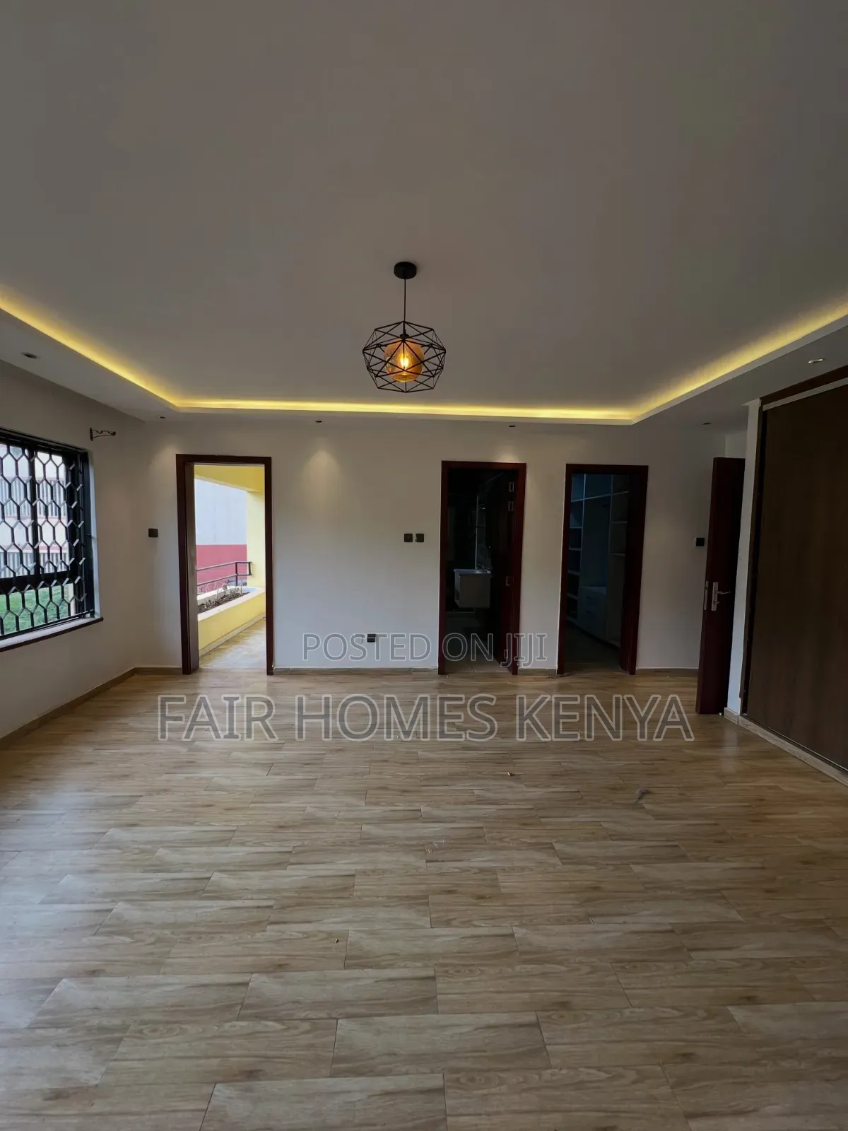5bdrm Townhouse / Terrace in Gitanga Road, Valley Arcade for rent