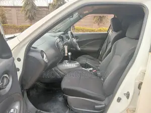 Nissan Juke 2012 White