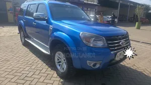 Ford Everest 2009 Blue