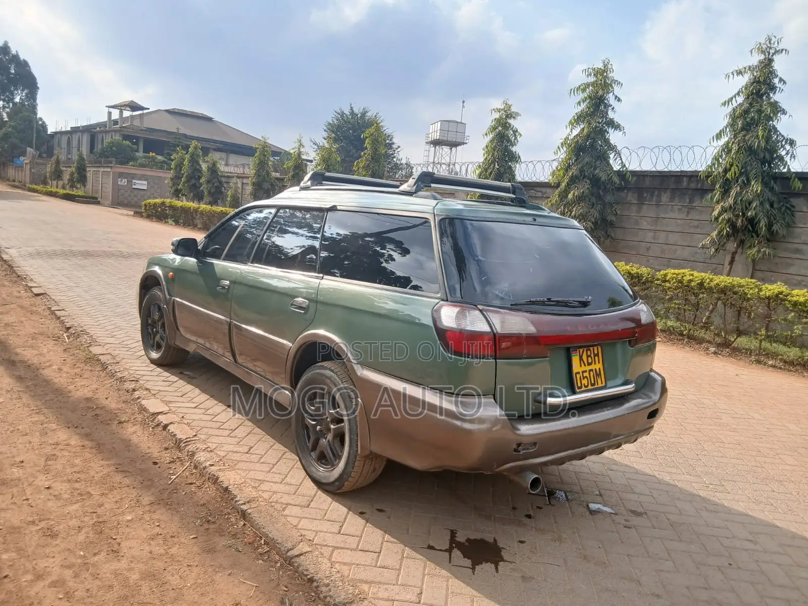 Subaru Outback 2002 Green