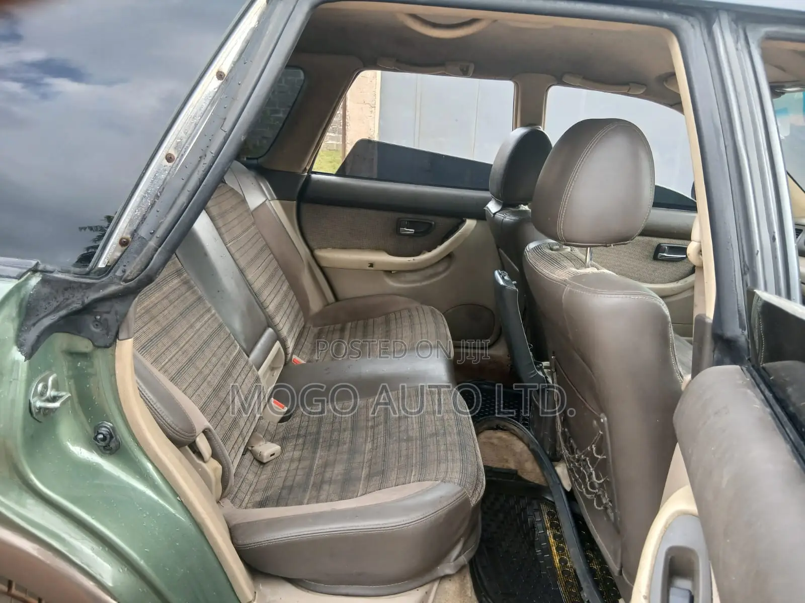 Subaru Outback 2002 Green