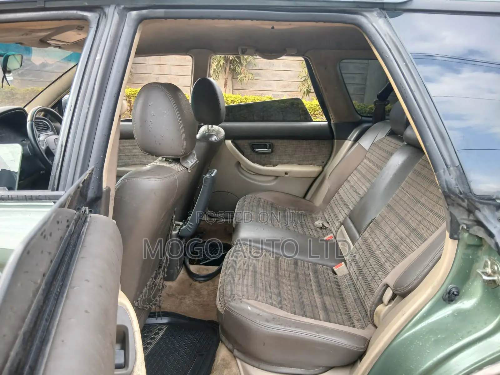 Subaru Outback 2002 Green