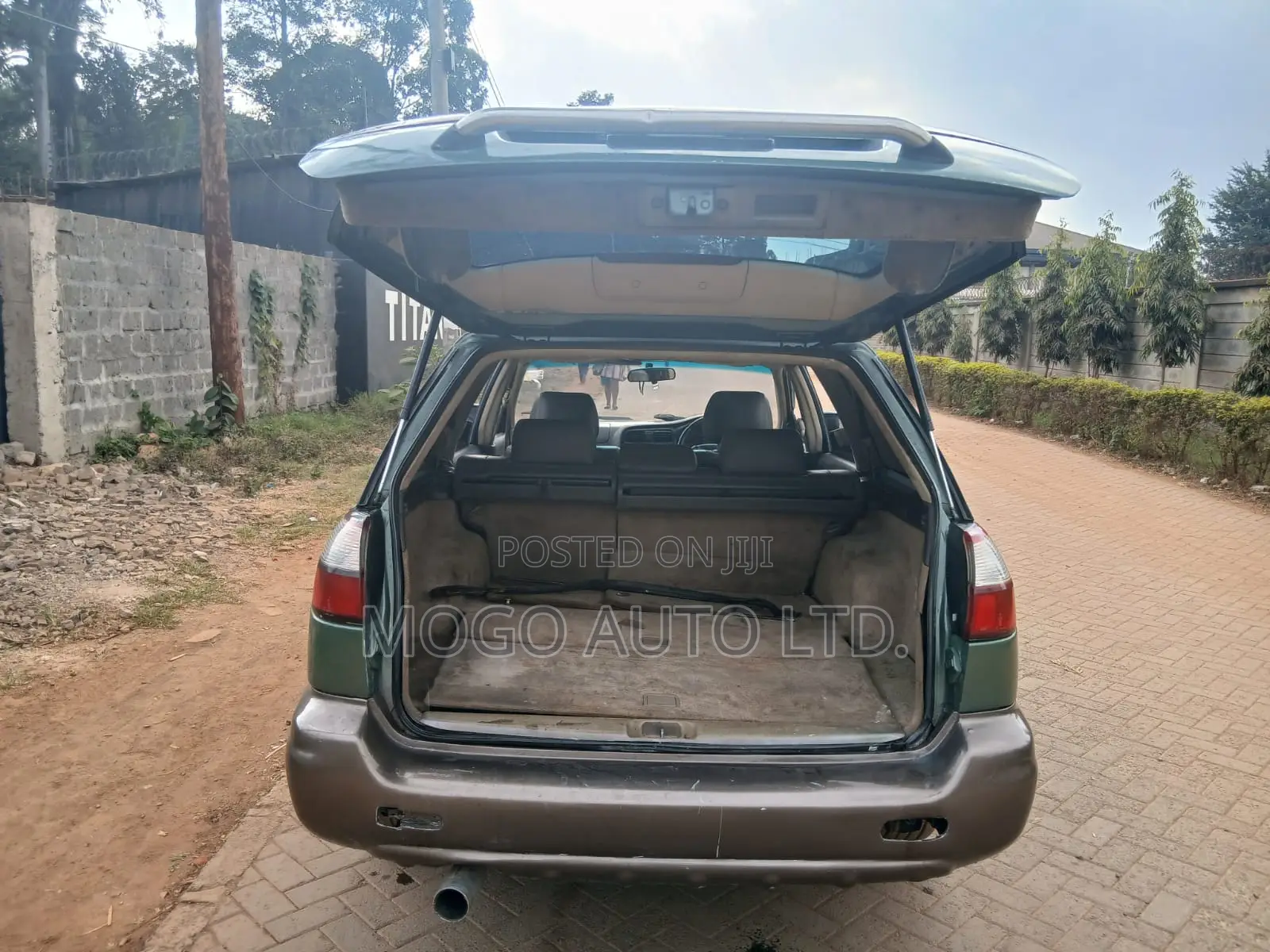 Subaru Outback 2002 Green