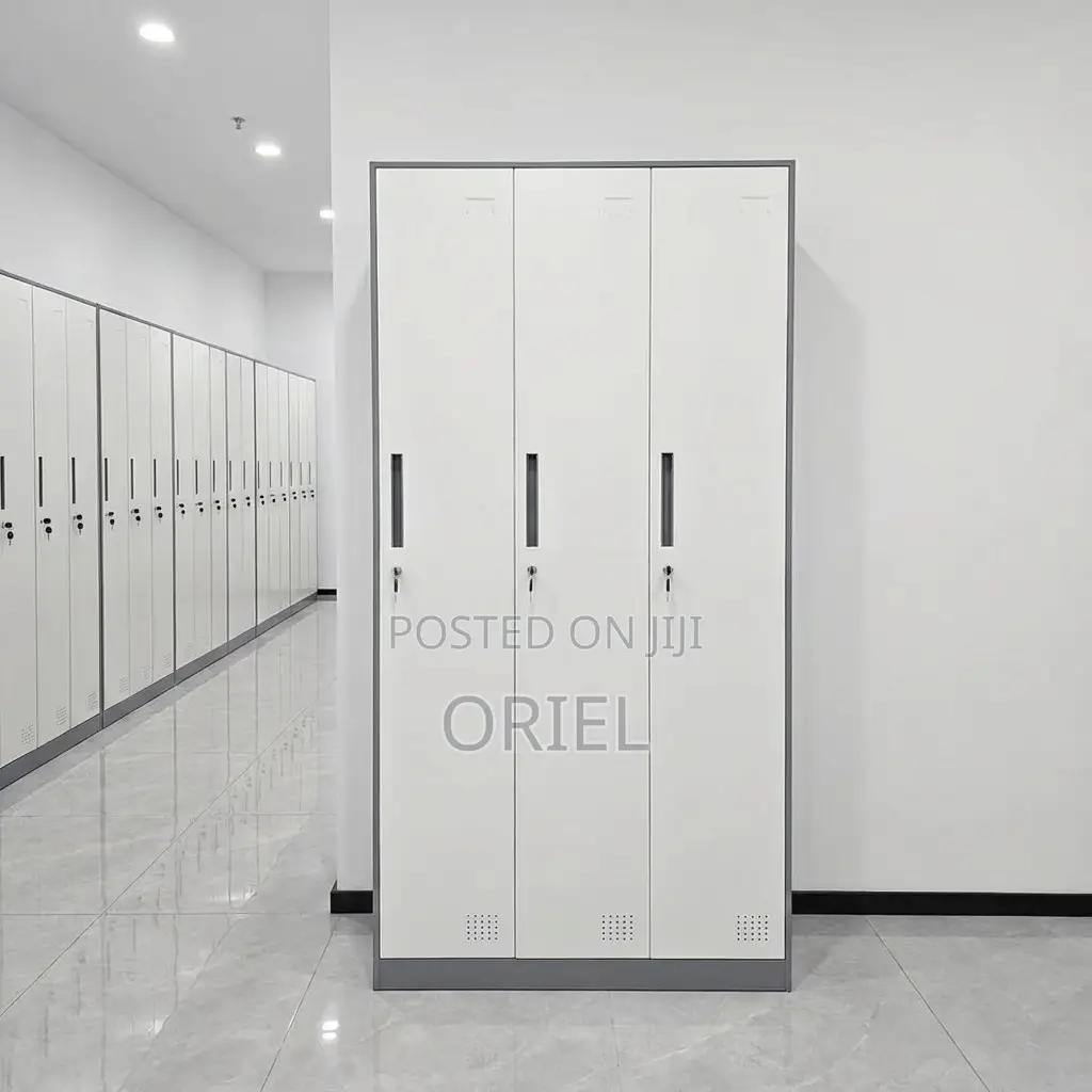 Office Cabinet : 3-Door Steel Straight Locker Cabinet