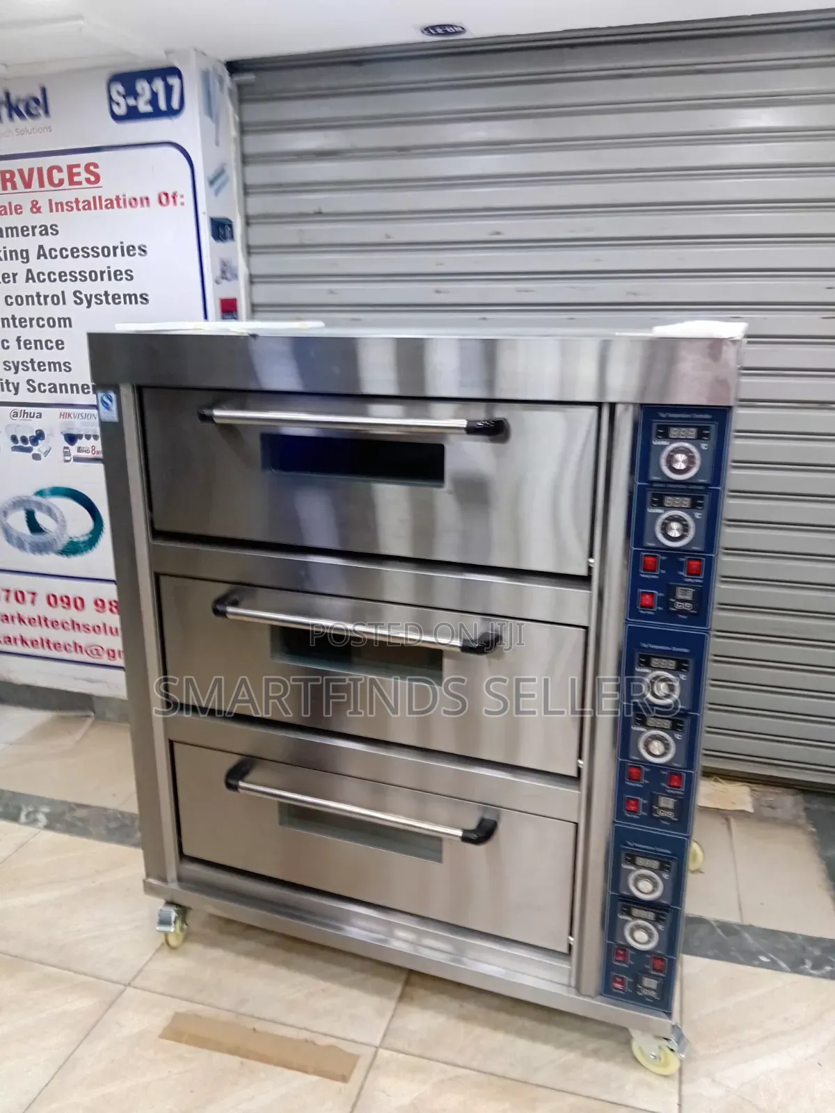 Euromax Heavy-Duty 3-Deck Electric Oven