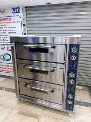 Euromax Heavy-Duty 3-Deck Electric Oven