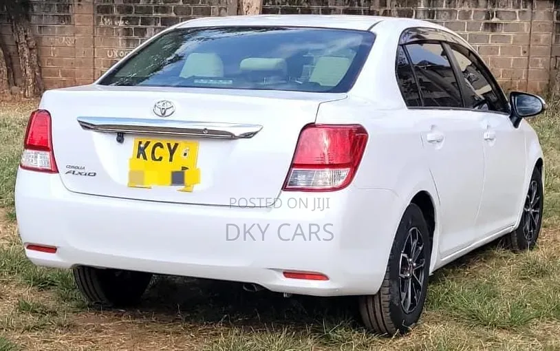 Toyota Axio 2013 White