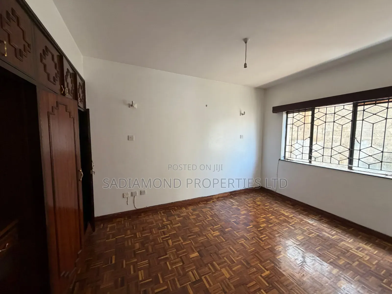 3bdrm Apartment in Raphta Road Area for rent