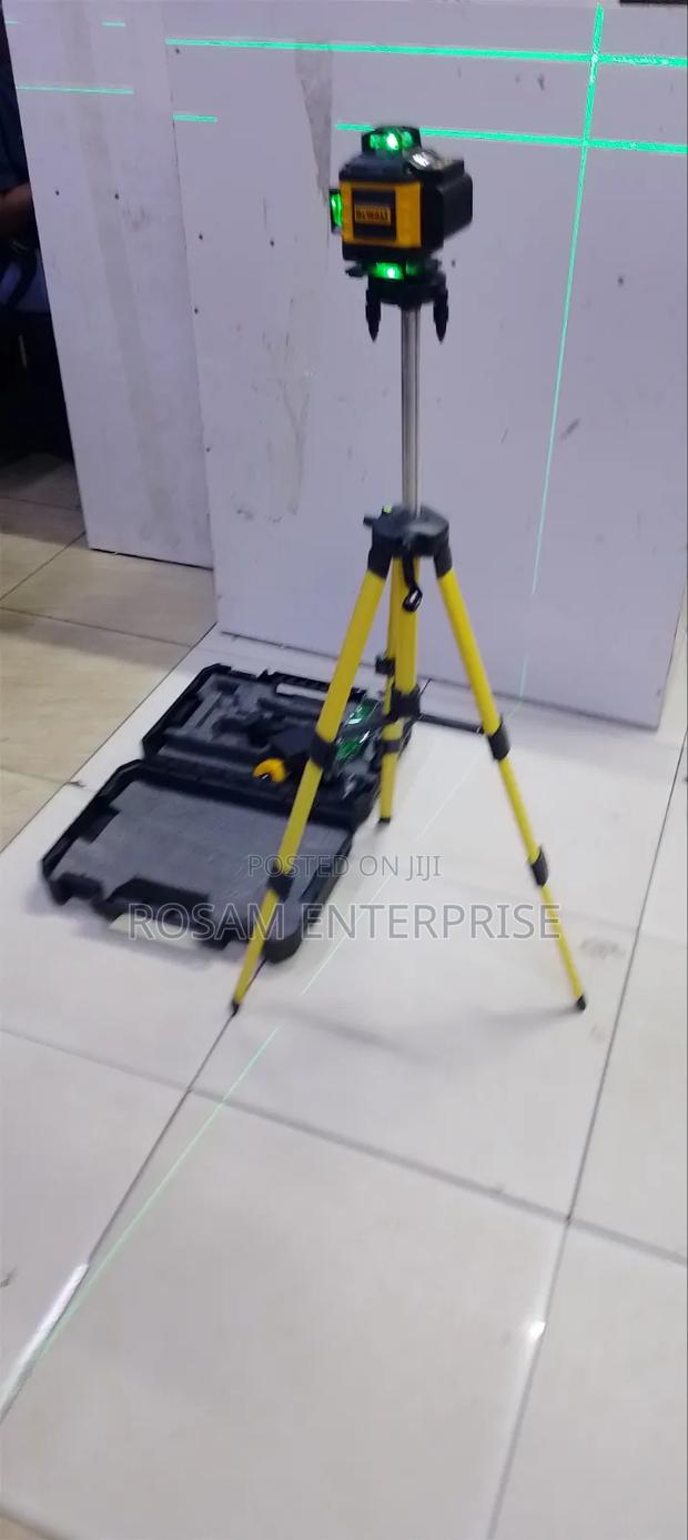 DeWalt Lesser Level