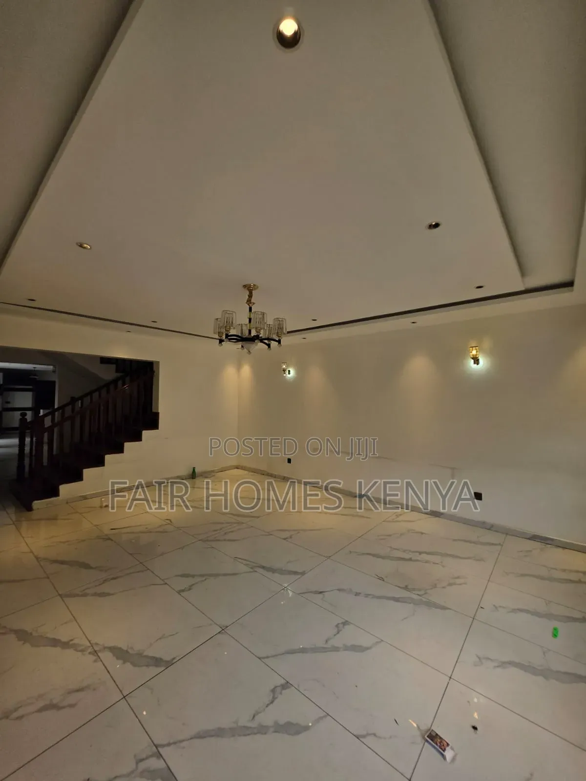 5bdrm Townhouse / Terrace in Gitanga Road, Maziwa for rent
