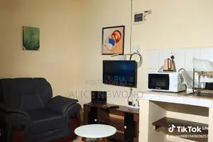 Alice B Bs CBD