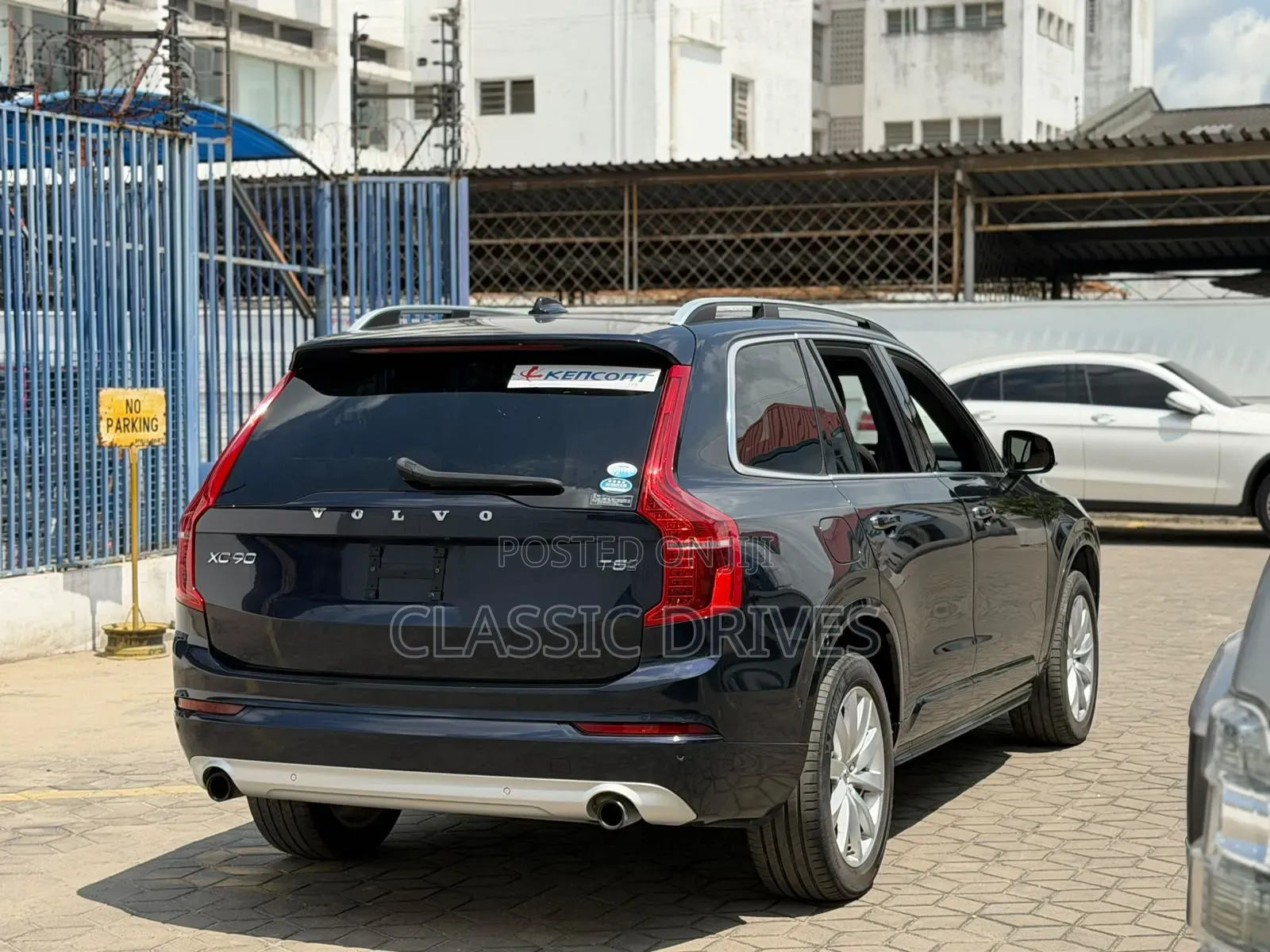 Volvo XC90 2019 Blue