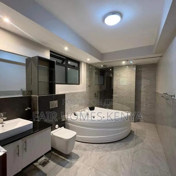4bdrm Duplex in Riverside Drive for rent - thumbnail 5