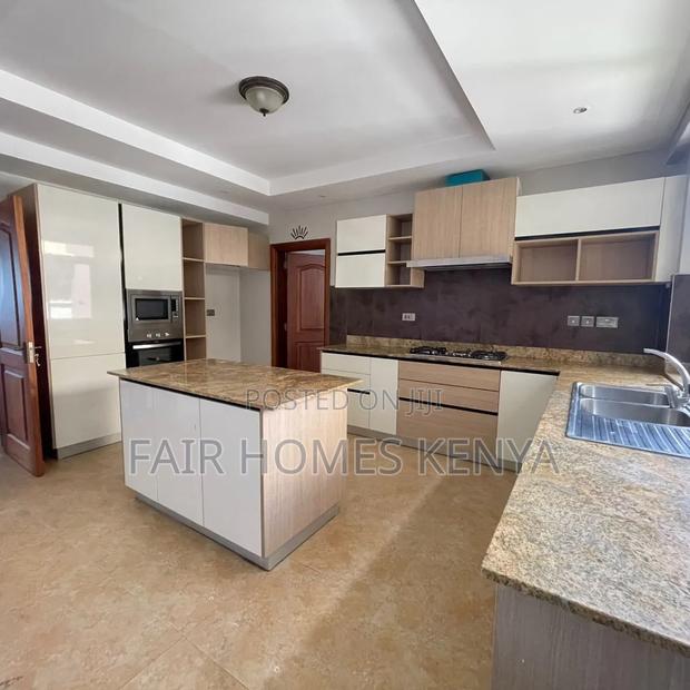 4bdrm Duplex in Riverside Drive for rent - thumbnail 14