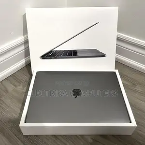 Laptop Apple MacBook Pro 2017 8GB Intel Core i7 SSD 256GB