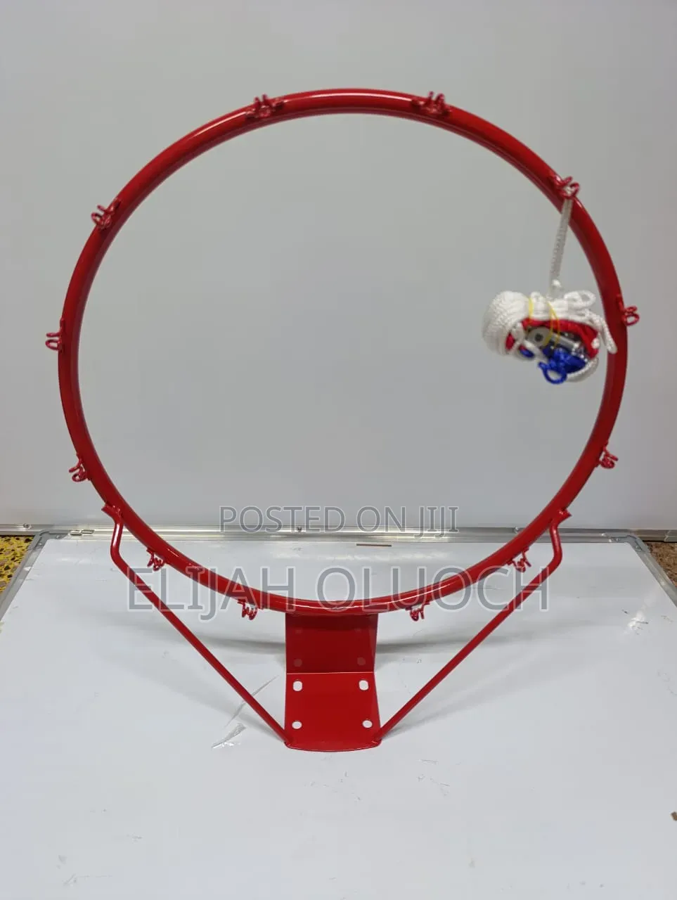 Basket-Ball Ring+net.
