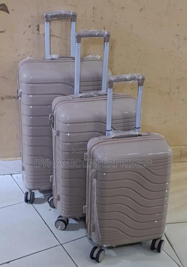 3in 1 Unbreakable Pp Suitcase Sz 4 - main view