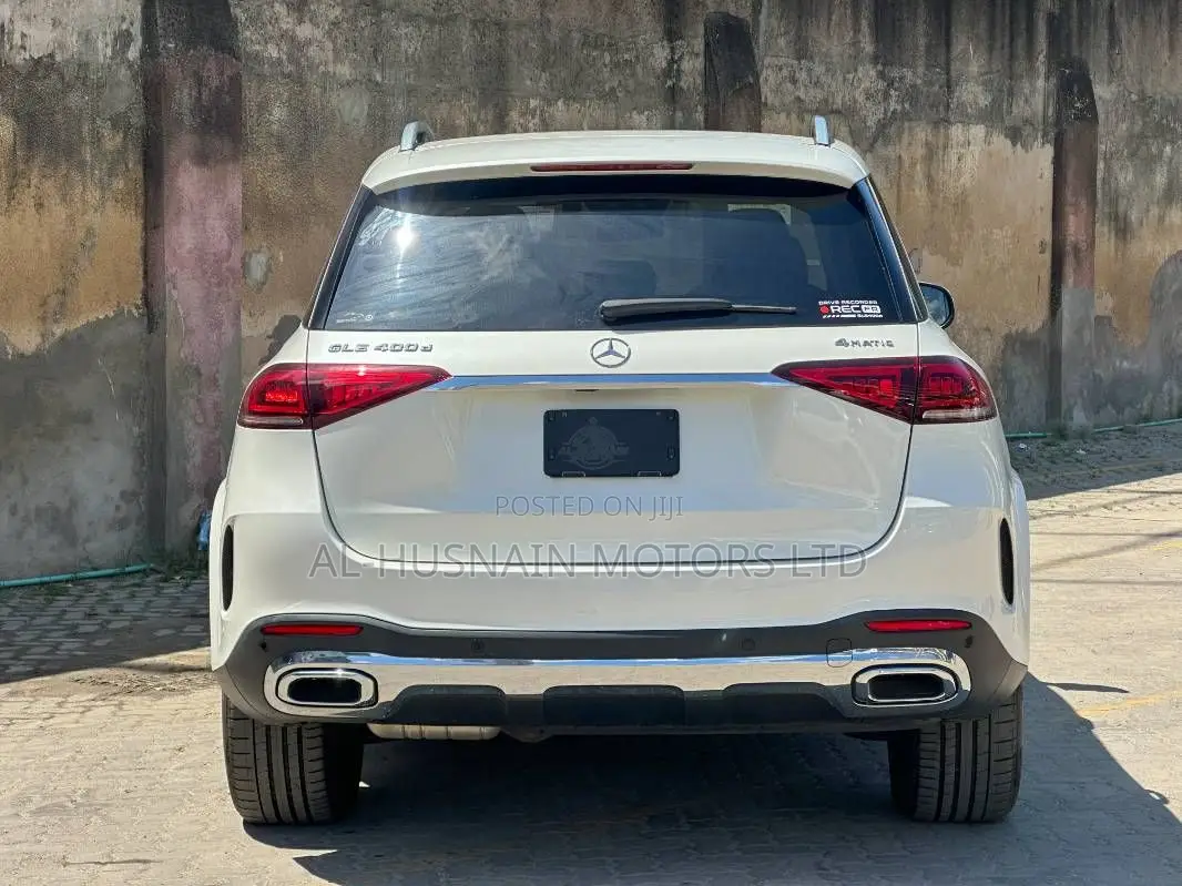 Mercedes-Benz GLE-Class GLE 400d 4MATIC 2019 Pearl