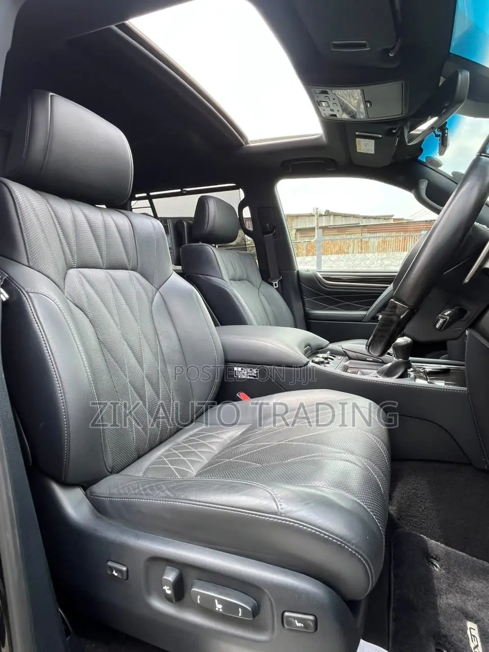 Lexus LX 2020 Black